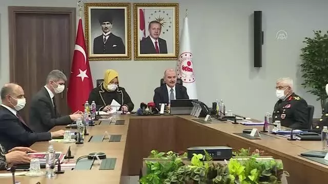 Son dakika: İçişleri Bakanı Soylu, 2020 yılına oranla kadın cinayetlerinde yüzde 21 azalma sağlandığını bildirdi Son dakika: İçişleri Bakanı Soylu, 2020 yılına oranla kadın cinayetlerinde yüzde 21 azalma sağlandığını bildirdi