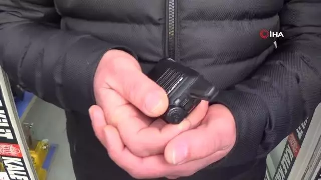 Sürpriz için yapılan ihbar gerçek oldu.. Kutlama için gelen polisler kavgaya müdahale etti