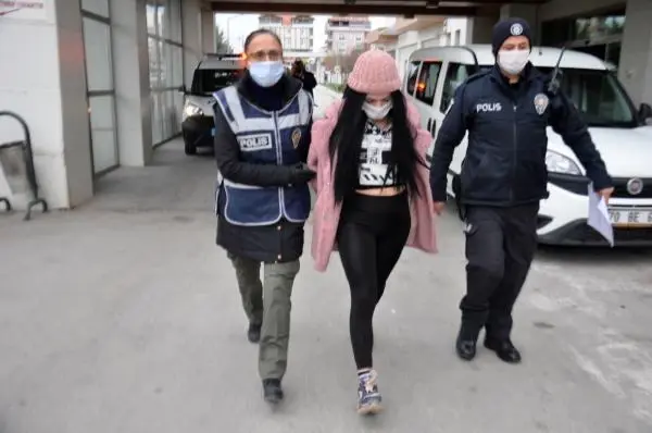 Tarım işçisi olarak gelip, uyuşturucu satan şebekeye operasyon: 24 gözaltı Tarım işçisi olarak gelip, uyuşturucu satan şebekeye operasyon: 24 gözaltı