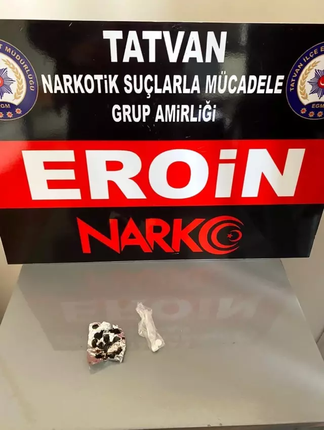 Bitlis'te uyuşturucu ile mücadele devam ediyor Bitlis'te uyuşturucu ile mücadele devam ediyor
