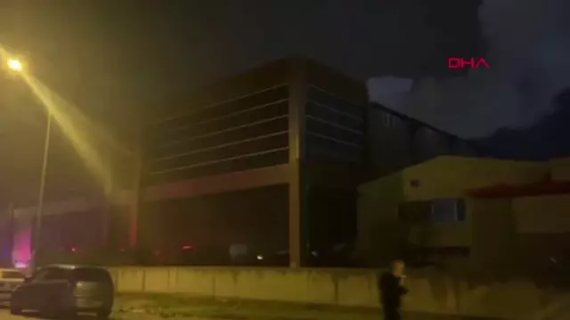Son dakika haberi: Tekstil fabrikasında çıkan yangın korkuttu Son dakika haberi: Tekstil fabrikasında çıkan yangın korkuttu