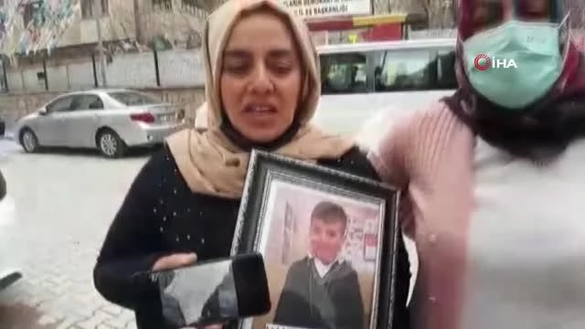Terör örgütü PKK, 9 yaşında dağa kaçırdığı Hamza'nın yeni fotoğrafını ailesine gönderdi