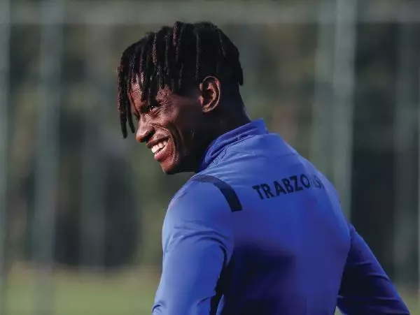Son dakika haberi | SPOR Trabzonsporlu Edgar Ie: Bu takım savaşmaya devam edecek Son dakika haberi | SPOR Trabzonsporlu Edgar Ie: Bu takım savaşmaya devam edecek