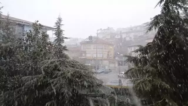 Yüksek kesimlere kar yağdı Yüksek kesimlere kar yağdı