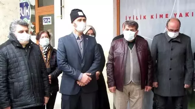 AFYONKARAHİSAR - Sandıklı'da Türk Kızılay Şubesi açıldı AFYONKARAHİSAR - Sandıklı'da Türk Kızılay Şubesi açıldı