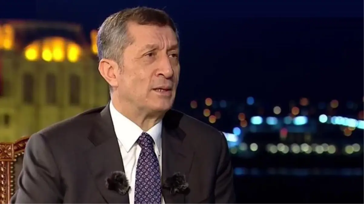 Bakan Selçuk'tan 'Okullar kapanacak mı?' sorusuna yanıt: Valilik gözetiminde kararlar alınıyor