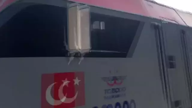 Son dakika haberi... Bakü-Tiflis-Kars Demir Yolu'nda taşınan yük yılın ilk çeyreğinde katlanarak 155 bin tona yükseldi Son dakika haberi... Bakü-Tiflis-Kars Demir Yolu'nda taşınan yük yılın ilk çeyreğinde katlanarak 155 bin tona yükseldi