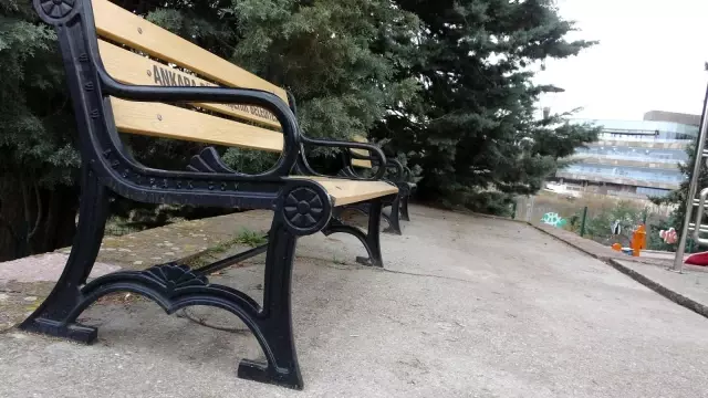 Başkentte pandemi kısıtlamalarıyla beraber sokaklar yine boş kaldı Başkentte pandemi kısıtlamalarıyla beraber sokaklar yine boş kaldı