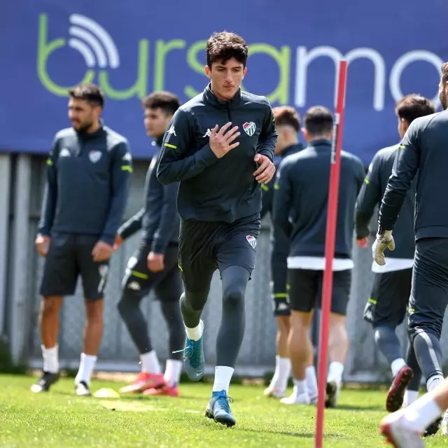 Bursaspor'da Ümraniyespor maçı hazırlıkları tamamlandı