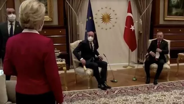 Fransız L'Opinion gazetesi: Türkler, Brüksellilerin arasındaki kavgaların mağduru oldu Fransız L'Opinion gazetesi: Türkler, Brüksellilerin arasındaki kavgaların mağduru oldu