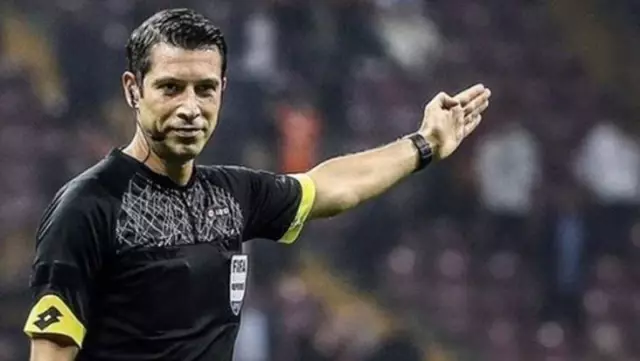 Galatasaray fans heavily criticized Ali Palabıyık, referee of Karagümrük match