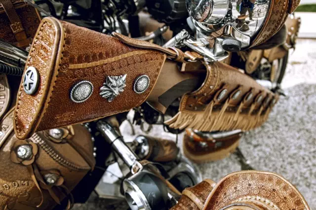 İlginç tasarımıyla dikkat çeken bu motosikletin dünyada eşi benzeri yok İlginç tasarımıyla dikkat çeken bu motosikletin dünyada eşi benzeri yok
