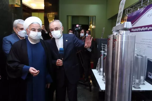 İran uranyum zenginleştirmek için yeni santrifüjlerini devreye soktu İran uranyum zenginleştirmek için yeni santrifüjlerini devreye soktu