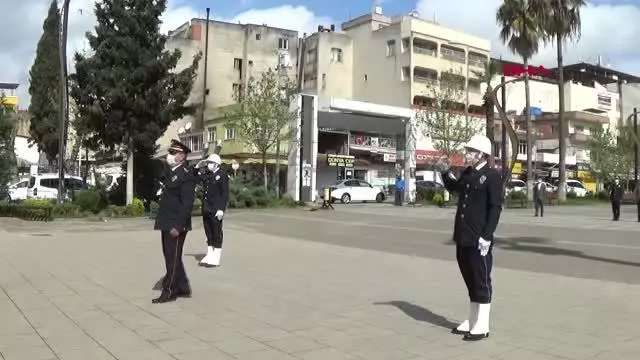 İSLAHİYE'DE, TÜRK POLİS TEŞKİLATI'NIN YIL DÖNÜMÜ KUTLANDI İSLAHİYE'DE, TÜRK POLİS TEŞKİLATI'NIN YIL DÖNÜMÜ KUTLANDI