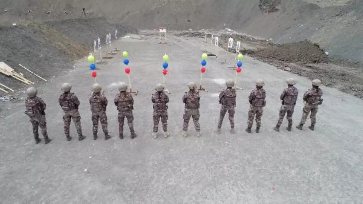 Son dakika haberi! Kadın özel harekat ekiplerinin operasyon anını DHA görüntüledi