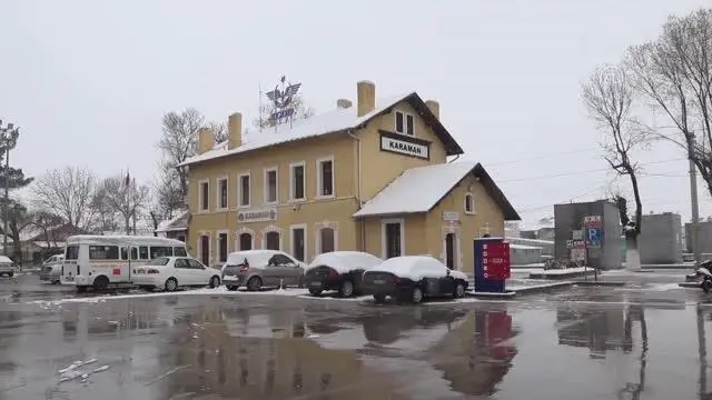 Kar yağışı etkili oluyor Kar yağışı etkili oluyor