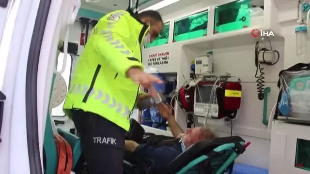 Son dakika haber | Kısıtlamayı ihlal etti, kaza yaptı hem ehliyeti gitti hem de ceza yedi Son dakika haber | Kısıtlamayı ihlal etti, kaza yaptı hem ehliyeti gitti hem de ceza yedi