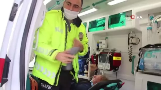 Son dakika haber | Kısıtlamayı ihlal etti, kaza yaptı hem ehliyeti gitti hem de ceza yedi Son dakika haber | Kısıtlamayı ihlal etti, kaza yaptı hem ehliyeti gitti hem de ceza yedi