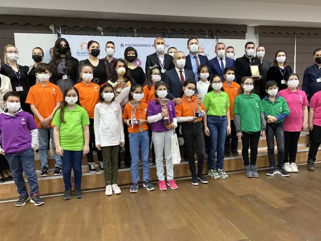 Küçükçekmece'de yapboz yarışması