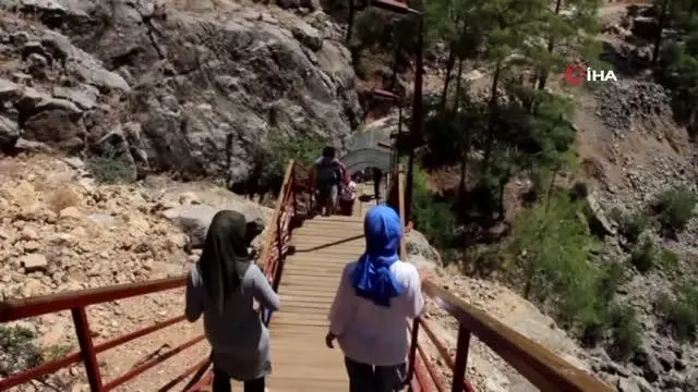 Mut Yerköprü Şelalesi 'yaz sezonunu' bekliyor Mut Yerköprü Şelalesi 'yaz sezonunu' bekliyor