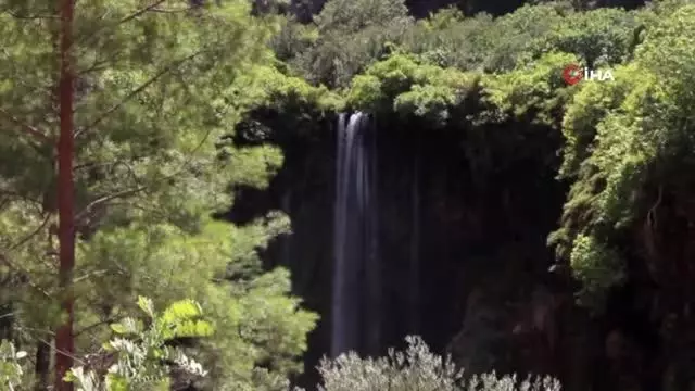 Mut Yerköprü Şelalesi 'yaz sezonunu' bekliyor Mut Yerköprü Şelalesi 'yaz sezonunu' bekliyor