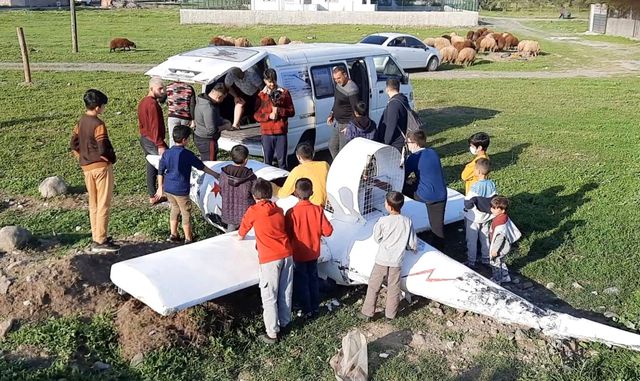 Osmaniye'de garip bir olay, hava aracı düştüğünü duyan koşup geldi