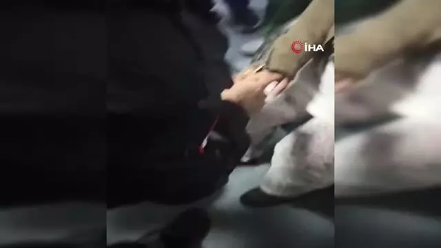 Son dakika haberi: Parmağa sıkışan yüzüğü hastanede itfaiyeciler çıkardı Son dakika haberi: Parmağa sıkışan yüzüğü hastanede itfaiyeciler çıkardı