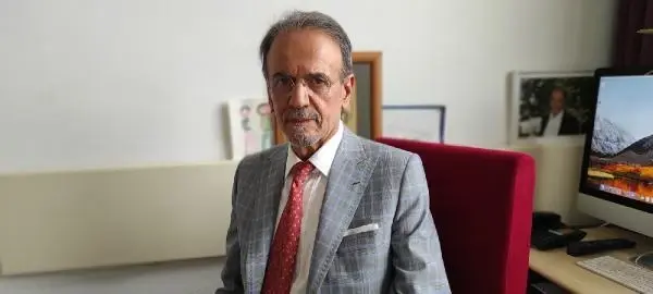 Prof. Dr. Ceyhan: Türkiye'nin Vuhan'ı İstanbul'da virüsü kapmama şansınız çok düşük Prof. Dr. Ceyhan: Türkiye'nin Vuhan'ı İstanbul'da virüsü kapmama şansınız çok düşük