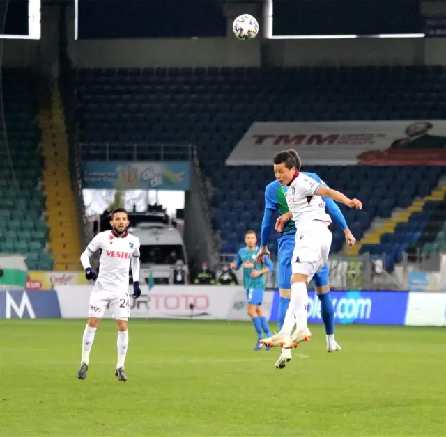 Süper Lig: Çaykur Rizespor: 0 Trabzonspor: 0 (Maç sonucu) Süper Lig: Çaykur Rizespor: 0 Trabzonspor: 0 (Maç sonucu)