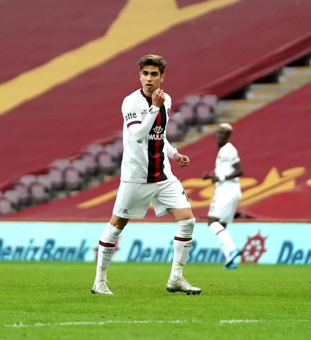 Süper Lig: Galatasaray: 1 - Fatih Karagümrük: 1 (Maç sonucu) Süper Lig: Galatasaray: 1 - Fatih Karagümrük: 1 (Maç sonucu)