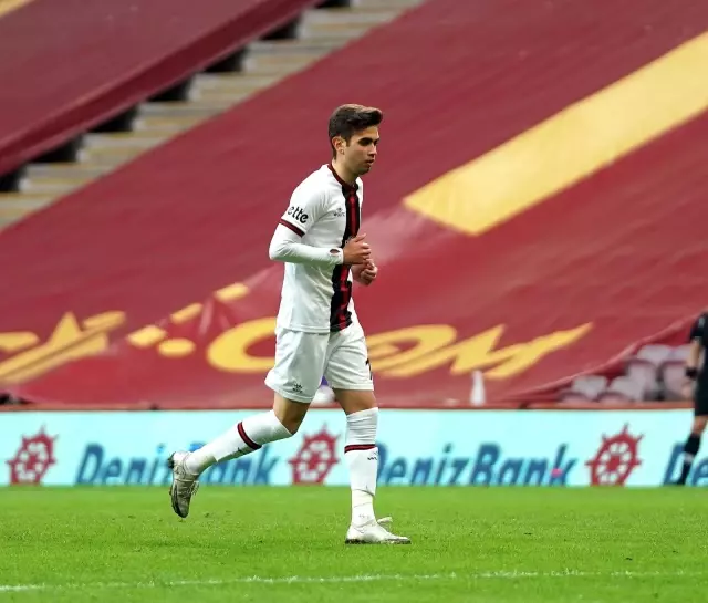 Süper Lig: Galatasaray: 1 - Fatih Karagümrük: 1 (Maç sonucu) Süper Lig: Galatasaray: 1 - Fatih Karagümrük: 1 (Maç sonucu)