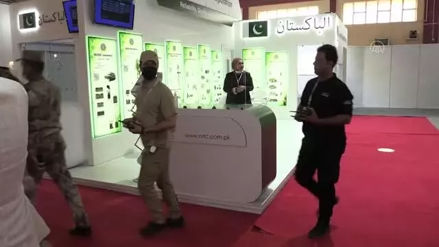 Türkiye'nin de katılımıyla savunma ve güvenlik fuarı düzenlendi (1)