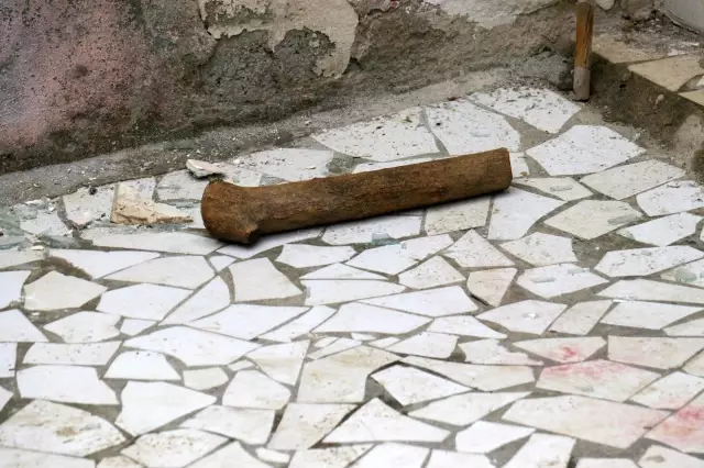 Adana araç satın alıp verme kavgası: 3 yaralı Adana araç satın alıp verme kavgası: 3 yaralı