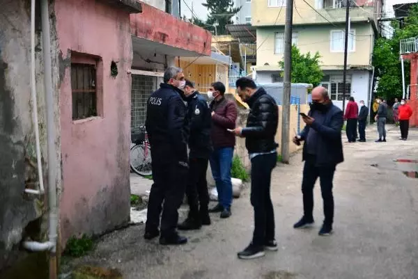 ADANA'DA ARAÇ ALIŞVERİŞİ NEDENİYLE ÇIKAN KAVGADA 3 KİŞİ YARLANDI ADANA'DA ARAÇ ALIŞVERİŞİ NEDENİYLE ÇIKAN KAVGADA 3 KİŞİ YARLANDI