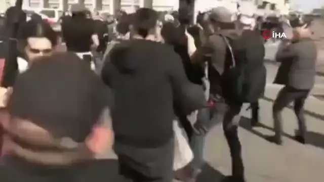 Son dakika haberleri | - Avusturya'da Covid-19 kısıtlamaları protesto edildi- Protestocular polisle çatıştı