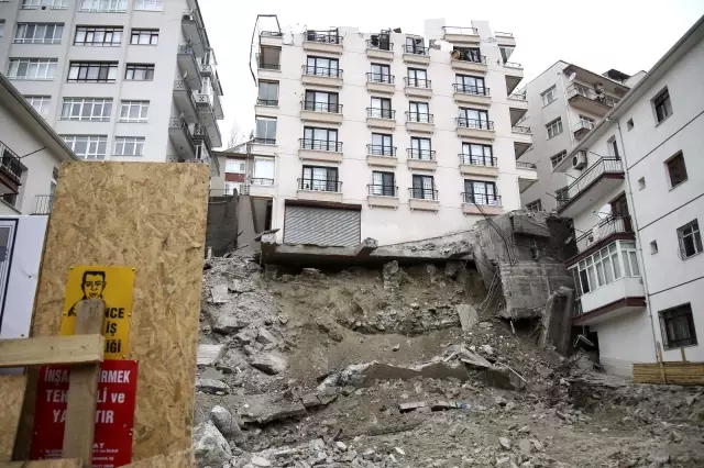 Son dakika haberleri | Bakan Kurum: Yapılan kontrolsüz kazı sebebiyle Açelya Apartmanı ve etrafındaki apartmanlar şuan için risk altında