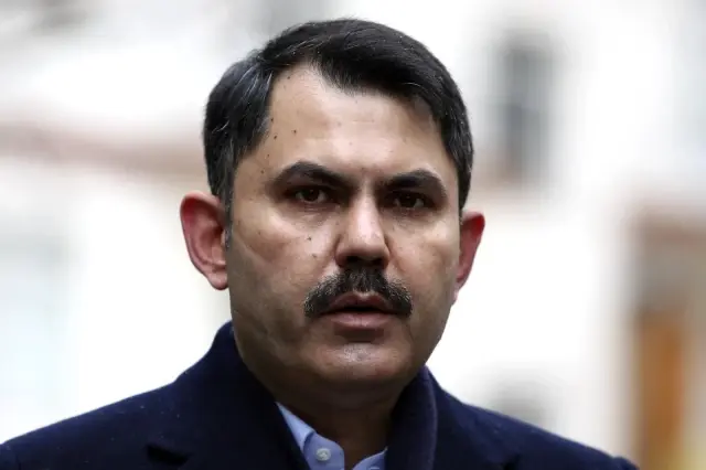 Son dakika haberleri | Bakan Kurum: Yapılan kontrolsüz kazı sebebiyle Açelya Apartmanı ve etrafındaki apartmanlar şuan için risk altında