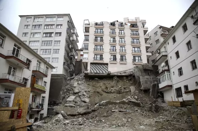 Son dakika haberleri | Bakan Kurum: Yapılan kontrolsüz kazı sebebiyle Açelya Apartmanı ve etrafındaki apartmanlar şuan için risk altında