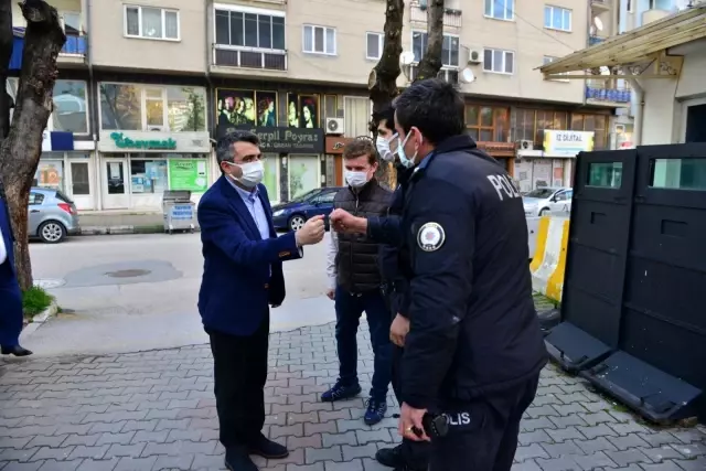 Başkan Yılmaz'dan sürpriz ziyaret Başkan Yılmaz'dan sürpriz ziyaret