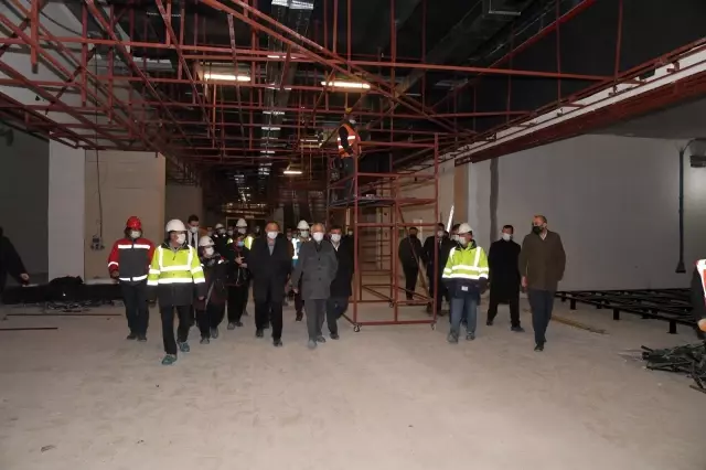 Belediye Başkanı Başdeğirmen: ' Ağustos ayında kiracılarımızı AVM'ye almayı hedefliyoruz' Belediye Başkanı Başdeğirmen: ' Ağustos ayında kiracılarımızı AVM'ye almayı hedefliyoruz'