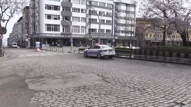 Son dakika: Cadde ve sokaklarda sessizlik hakim Son dakika: Cadde ve sokaklarda sessizlik hakim