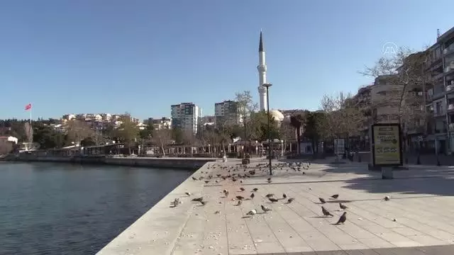 Sokağa çıkma kısıtlamasına uyuluyor Sokağa çıkma kısıtlamasına uyuluyor
