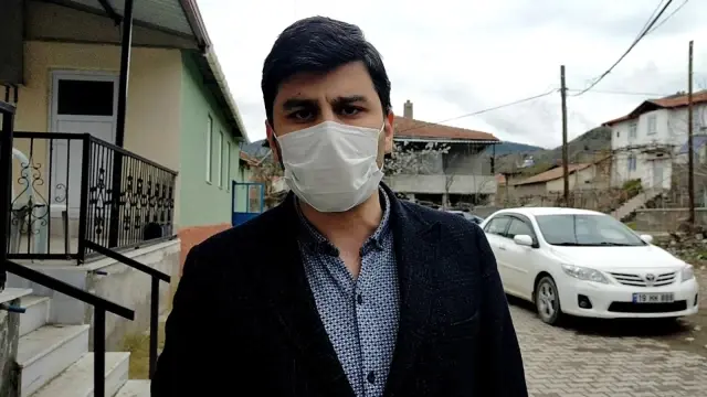 Kaymakam Karnap depremin ardından köylerde incelemelerde bulundu Kaymakam Karnap depremin ardından köylerde incelemelerde bulundu