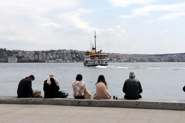 İstiklal Caddesi ve Beşiktaş'ta turist yoğunluğu