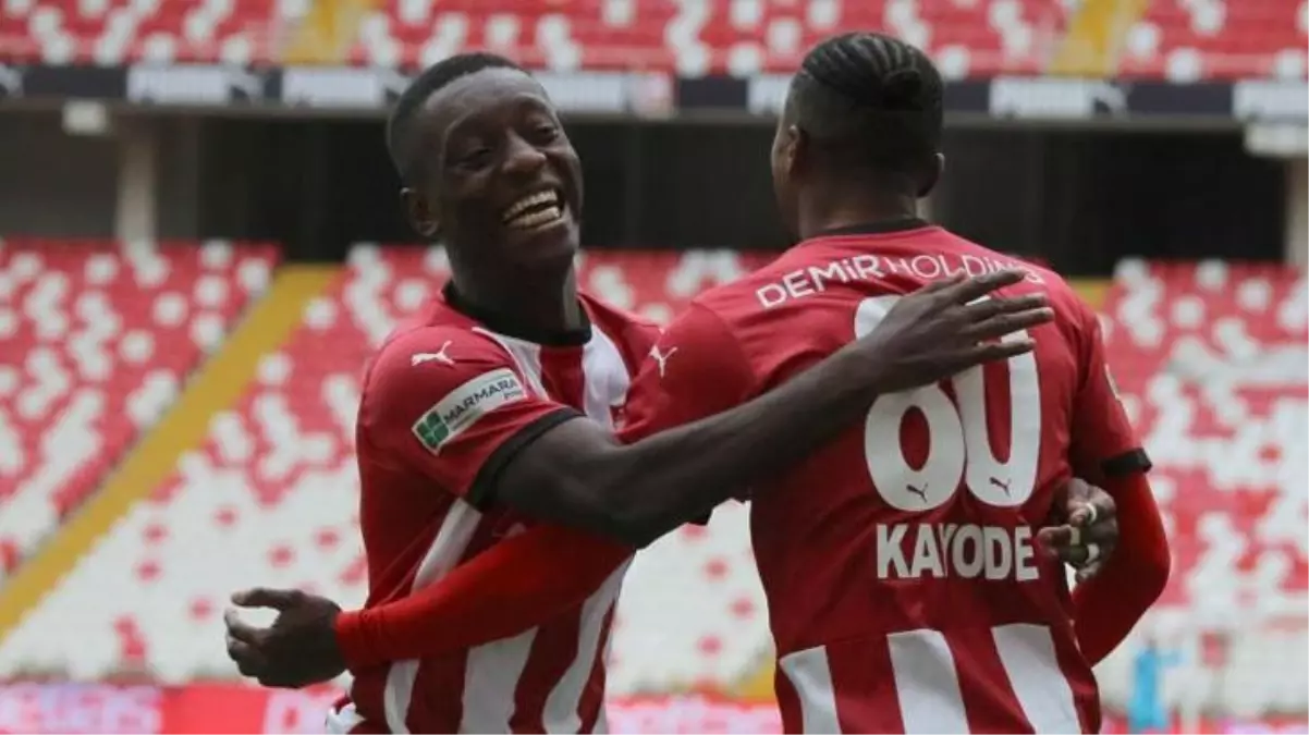 Konyaspor da Sivas'ın fırtınasına kapıldı! Çalımbay'ın öğrencilerini ligde uzun süredir yenebilen çıkmadı