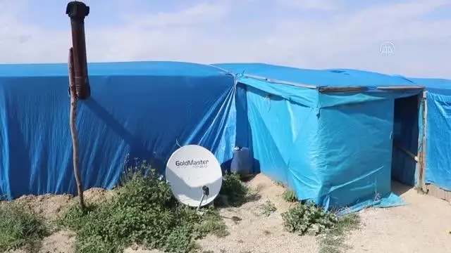Son dakika haberi | Polisten tarım işçilerine gıda yardımı Son dakika haberi | Polisten tarım işçilerine gıda yardımı