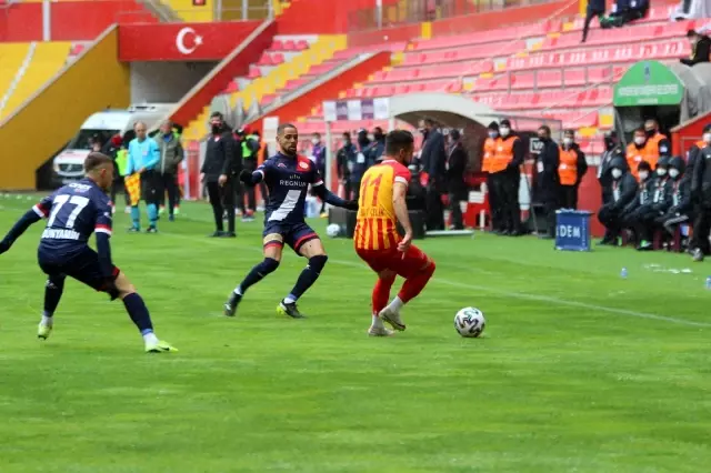 Süper Lig: Kayserispor: 0 Antalyaspor: 1 (İlk yarı)