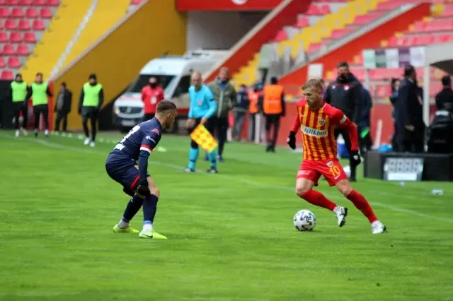 Süper Lig: Kayserispor: 0 Antalyaspor: 1 (İlk yarı)