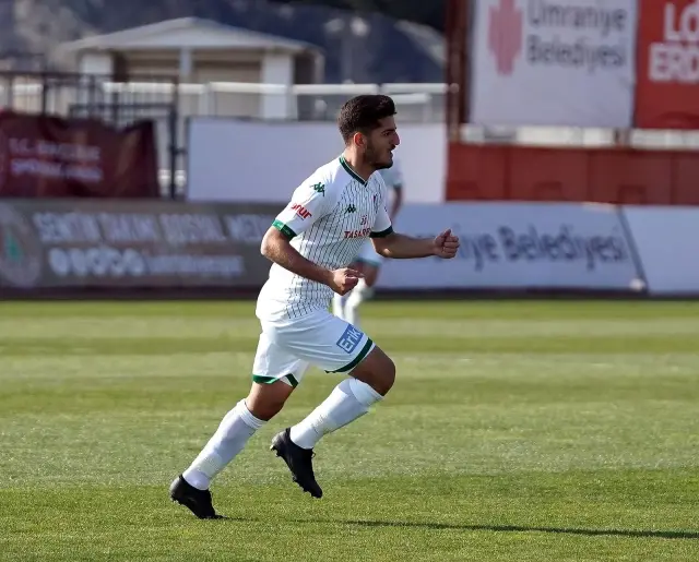TFF 1. Lig: Ümraniyespor: 2 Bursaspor: 1