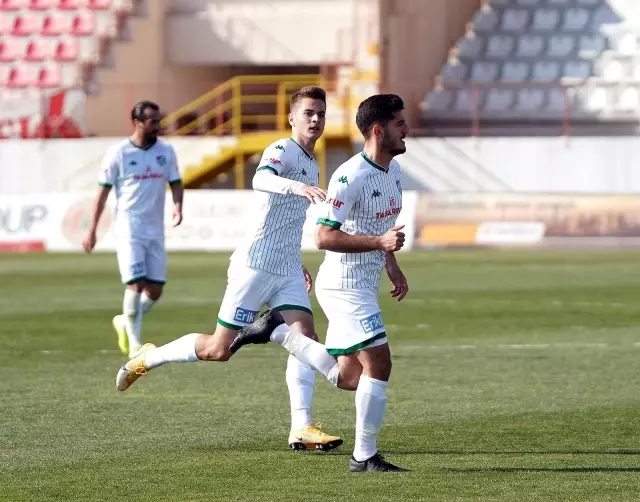 TFF 1. Lig: Ümraniyespor: 2 Bursaspor: 1